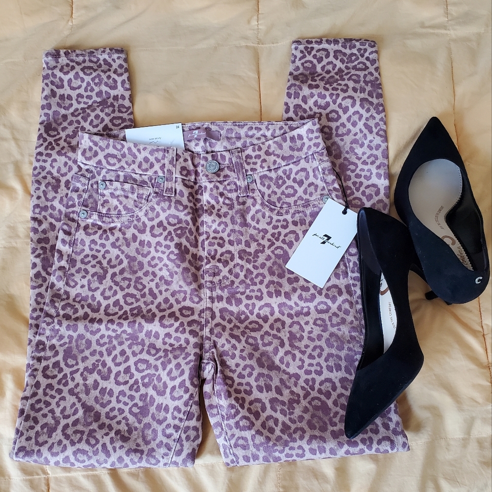 NWT Pink/Purple Leopard Print 7 For All Mankind Jeans